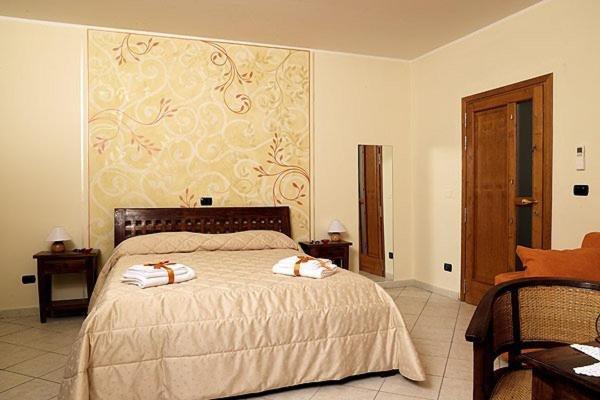Agriturismo Il Barone Moniga del Garda Exterior foto